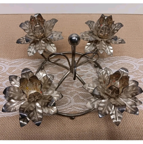 Vintage 4 Flower Candlestick Holder Centerpiece Silver Metal Holiday Alter - Picture 1 of 4
